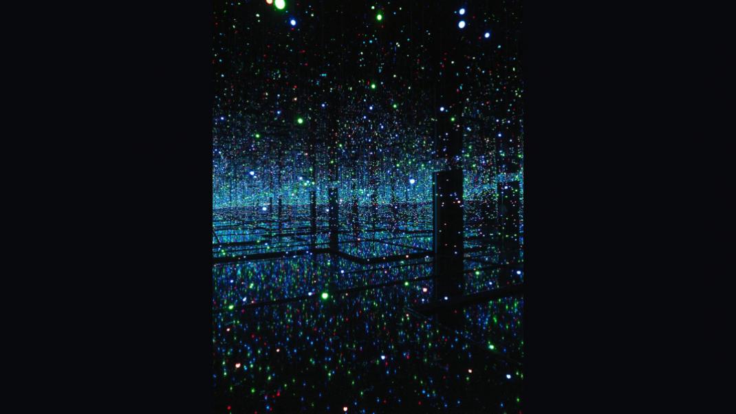 Kusama Installation Infinity Mirrored Room