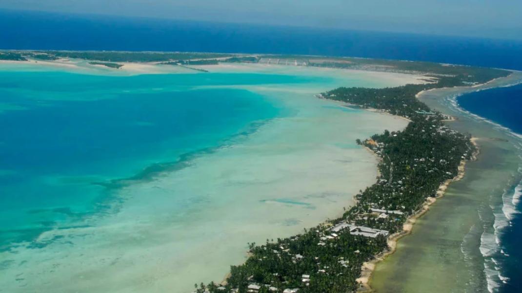 Περιοχές όπως το νησιωτικό κράτος Κιριμπάτι μπορεί να είναι μη κατοικήσιμες λόγω της κλιματικής αλλαγής