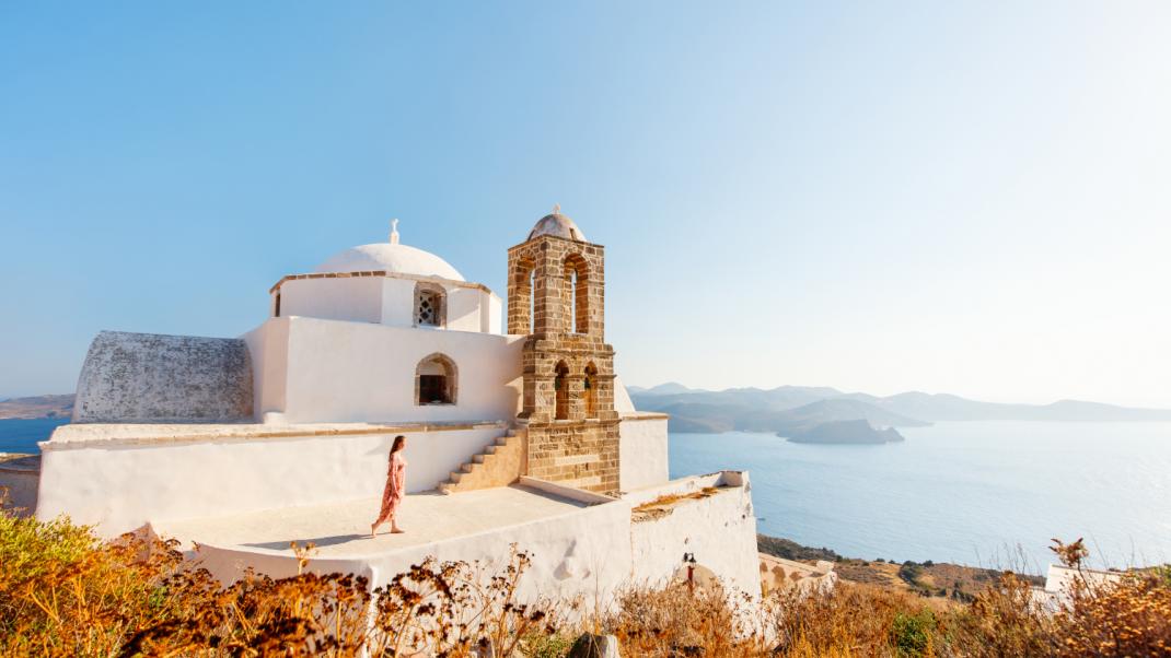 «Travel and Leisure»: Τοπ προορισμός για μήνα του μέλιτος η Ελλάδα