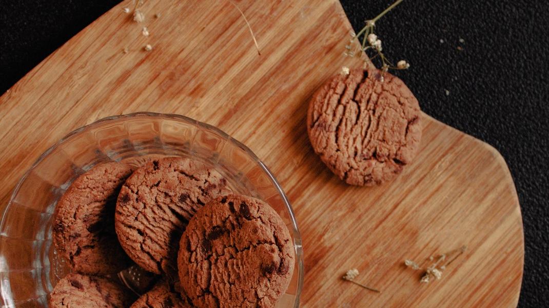 Λαχταριστά cookies με 2 υλικά, χωρίς ζάχαρη