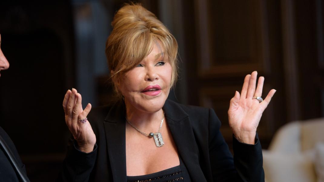 Eτοιμάζει σειρά για τη ζωή της η jocelyn wildenstein