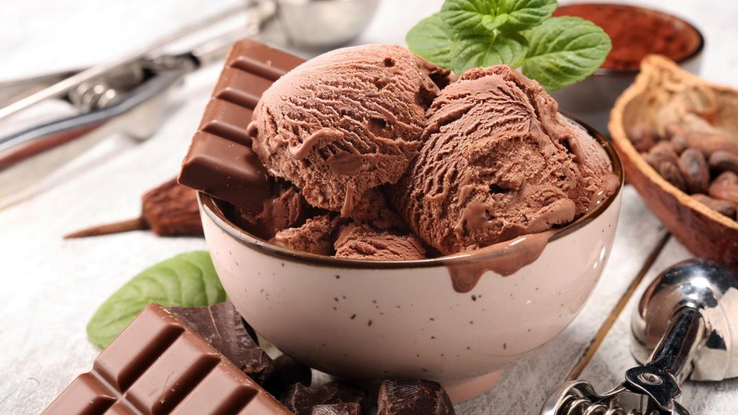 Παγωτό σοκολάτα με 3 υλικά