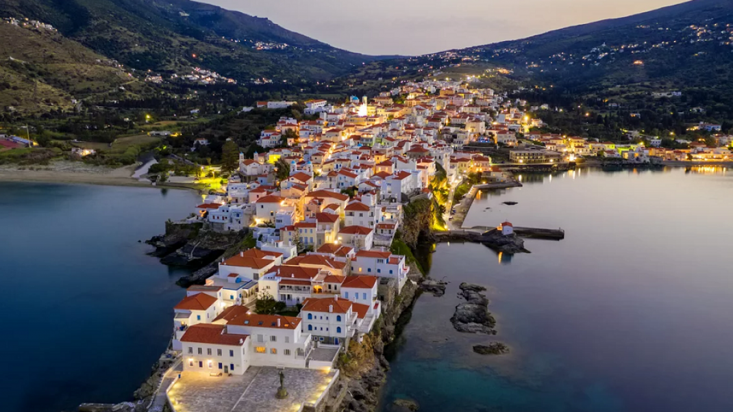 Το ελληνικό νησί που ξεχώρισε η Daily Telegraph