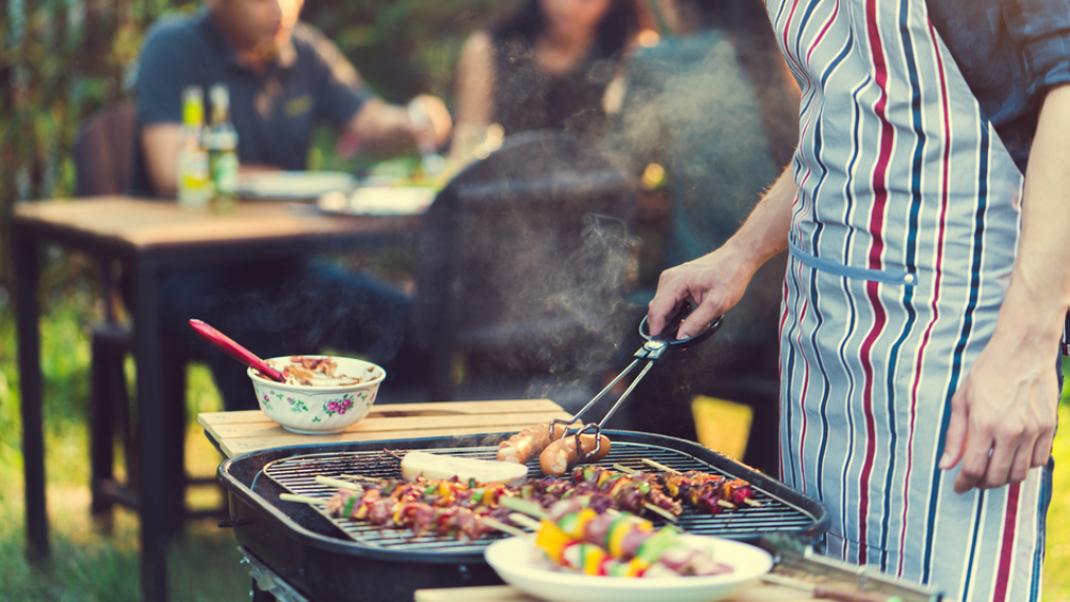 Μπάρμπεκιου: Top chefs αποκαλύπτουν τα μυστικά για το μαρινάρισμα και το ψήσιμο | 0 bovary.gr