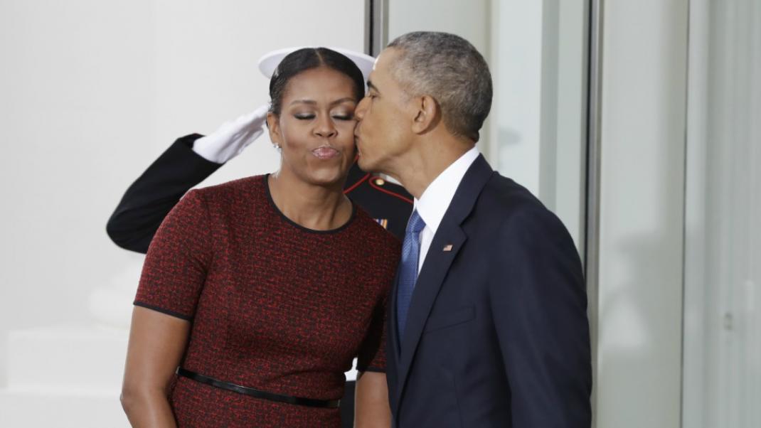 Αποκάλυψη: Ο Ομπάμα είχε κάνει 2 προτάσεις γάμου σε άλλη γυναίκα πριν παντρευτεί τη Μισέλ  | 0 bovary.gr