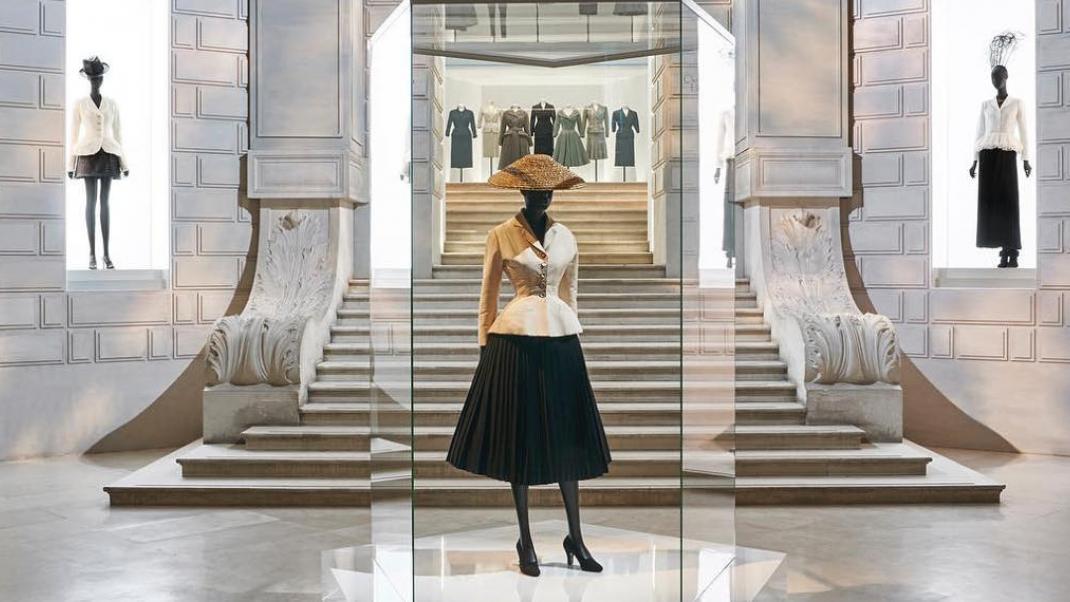 Η έκθεση του οίκου Christian Dior υποδέχτηκε 700.000 θεατές | 0 bovary.gr
