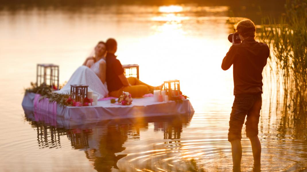 Πώς οι φωτογράφοι καταλαβαίνουν αν ένας γάμος θα στεριώσει ή όχι | 0 bovary.gr