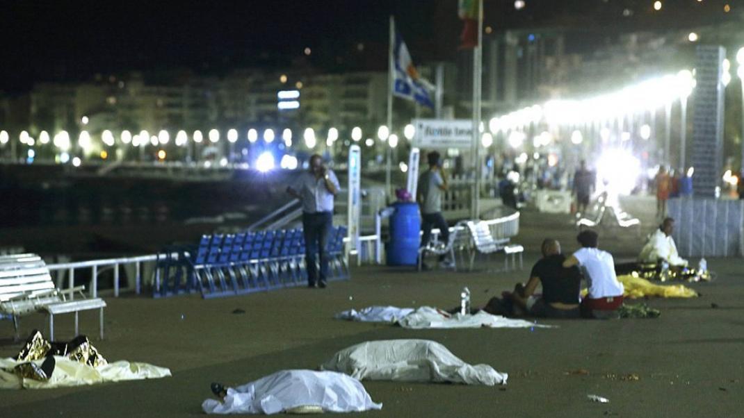 Σοκ στη Γαλλία, τρομοκρατικό χτύπημα στη Νίκαια με 84 νεκρούς | 0 bovary.gr