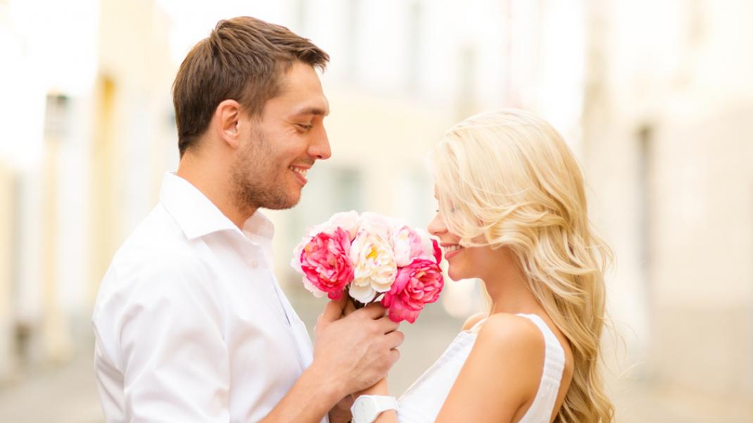 Πρόταση γάμου: 4 πράγματα που πρέπει να σκεφτείς σοβαρά πριν πεις το «I do» | 0 bovary.gr
