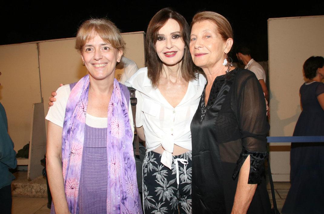 Mαρίνα Ψάλτη, Κάτια Δανδουλάκη, Αιμιλία Υψηλάντη/ Φωτογραφία: NDP Photo Agency