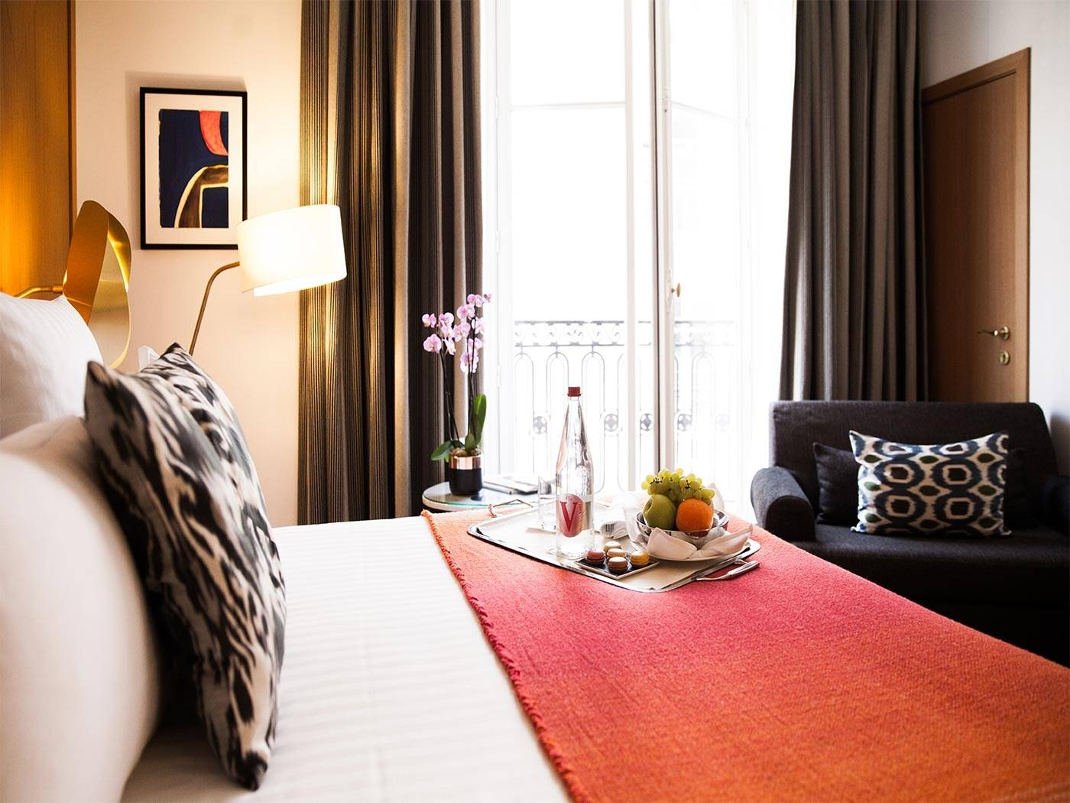 hotelvernet-paris.com