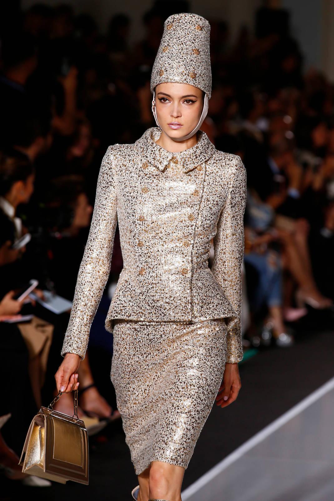 apimages /Ralph & Russo's Haute Couture Fall-Winter 2017/2018