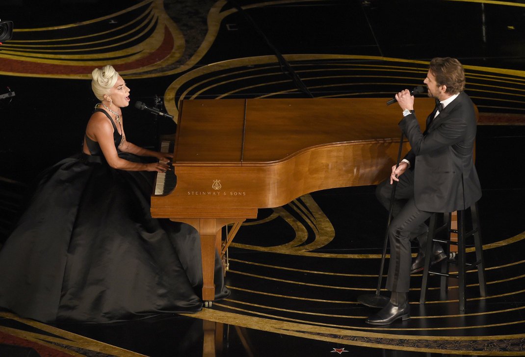 O Μπράντλεϊ Κούπερ και η Lady Gaga/ Φωτογραφία: AP Images 