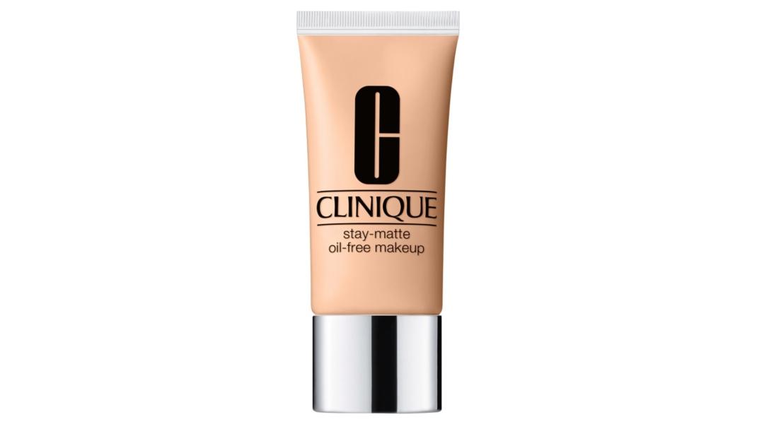 Clinique Stay Matte Oil-Free Makeup