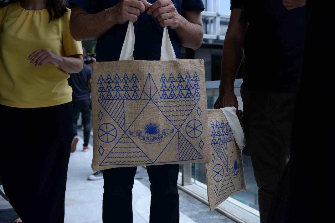 Οι goodie bags-κέρασεμα της Sun of a Beach στους καλεσμένους της για τα 5 χρόνια της.