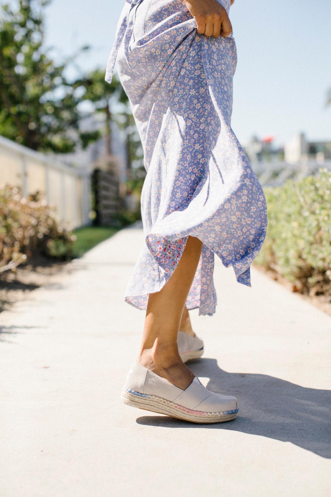 TOMS