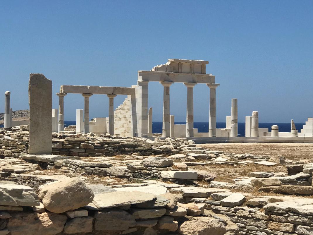  Ιερό Απόλλωνα στο Δεσποτικό 