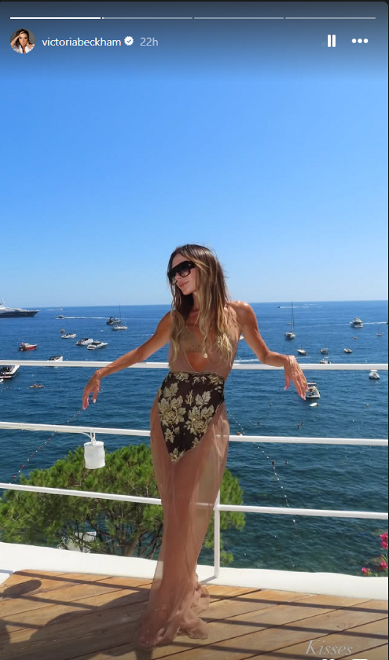  Φωτογραφία/ Instagram: @victoriabeckham  