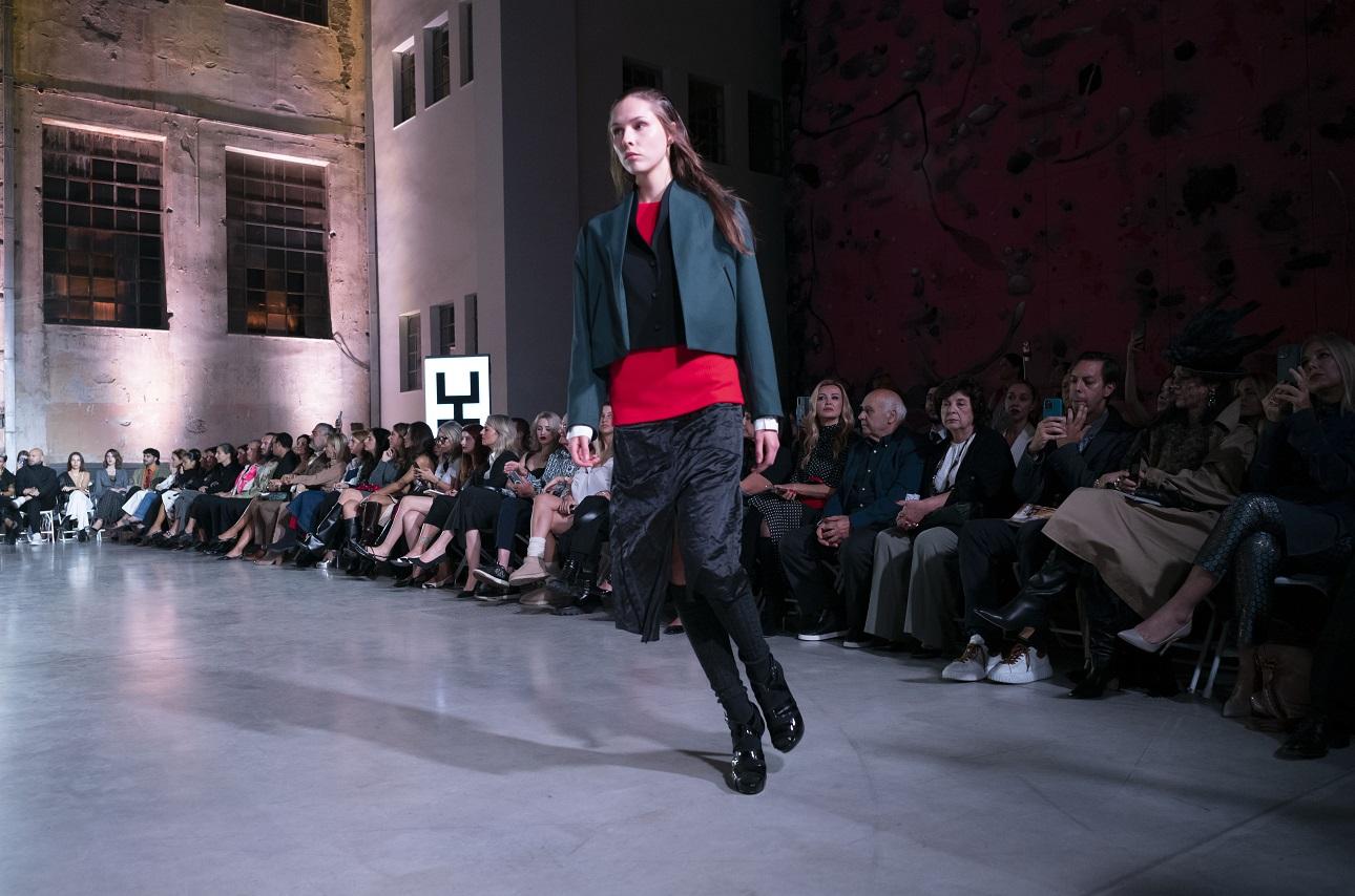 Look από την πασαρέλα του Γιώργου Ελευθεριάδη/ NDP Photo Agency