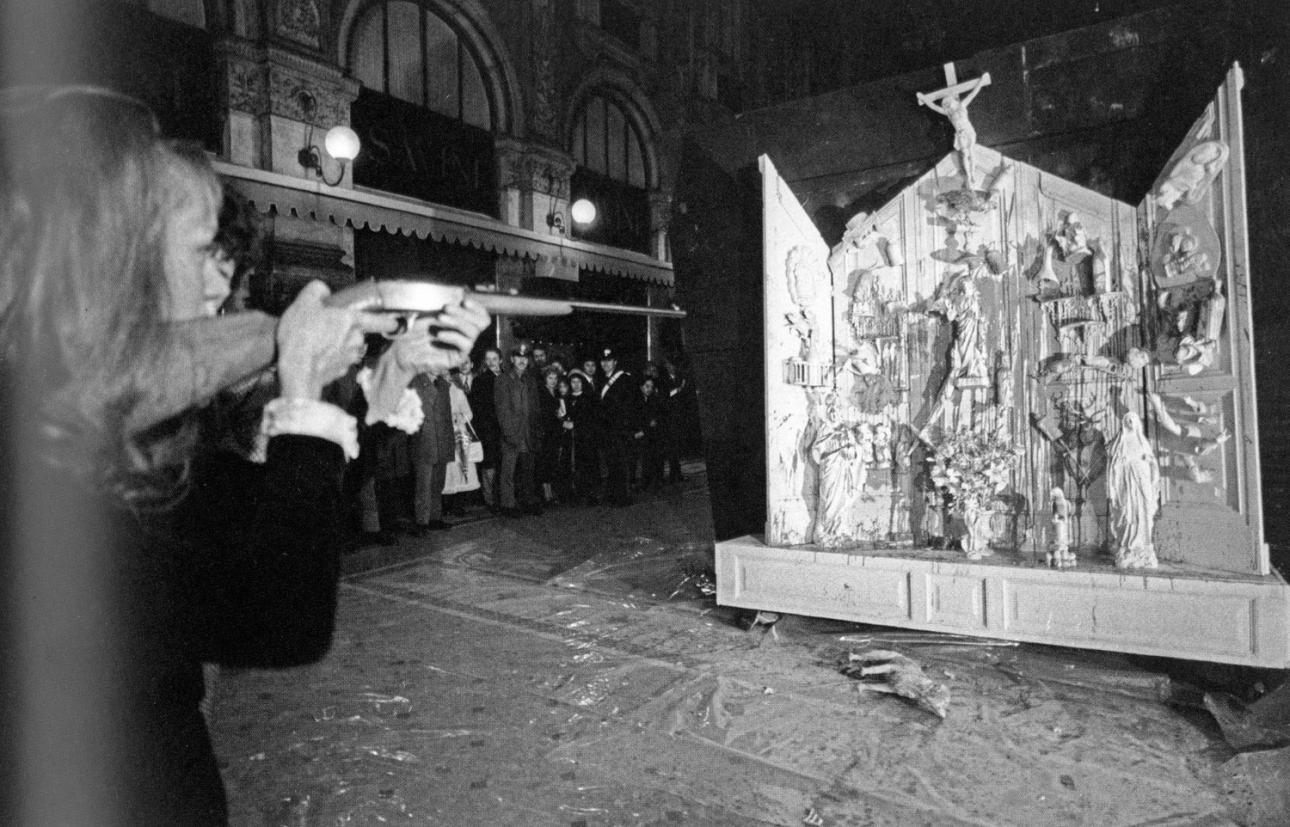  Έργο της Niki de Saint Phalle, όπου το χρώμα γίνεται σύμβολο ελευθερίας./Φωτογραφία: Σπύρος Κατωπόδης  