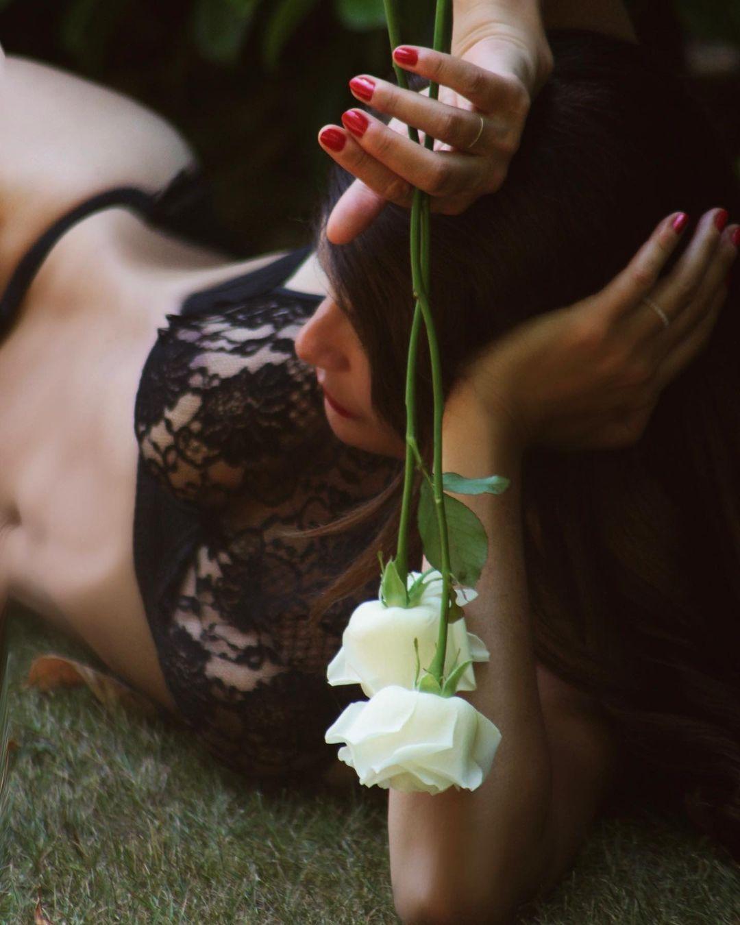  Φωτογραφία: helenachristensen/instagram 