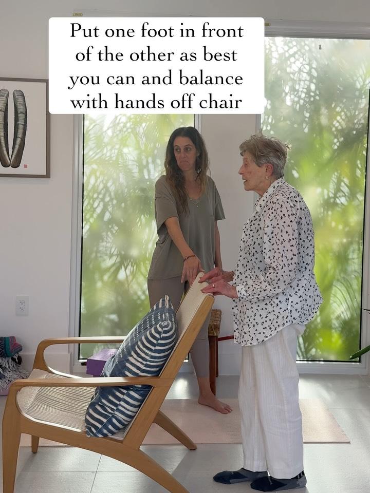  Instagram @thelaurenohayon 