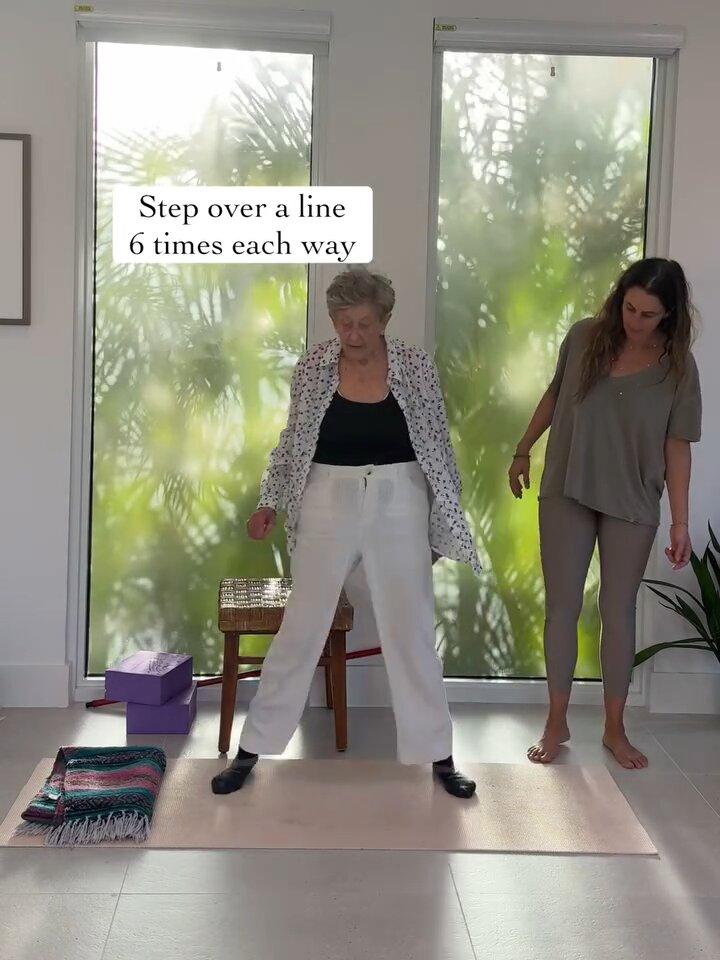  Instagram @thelaurenohayon 