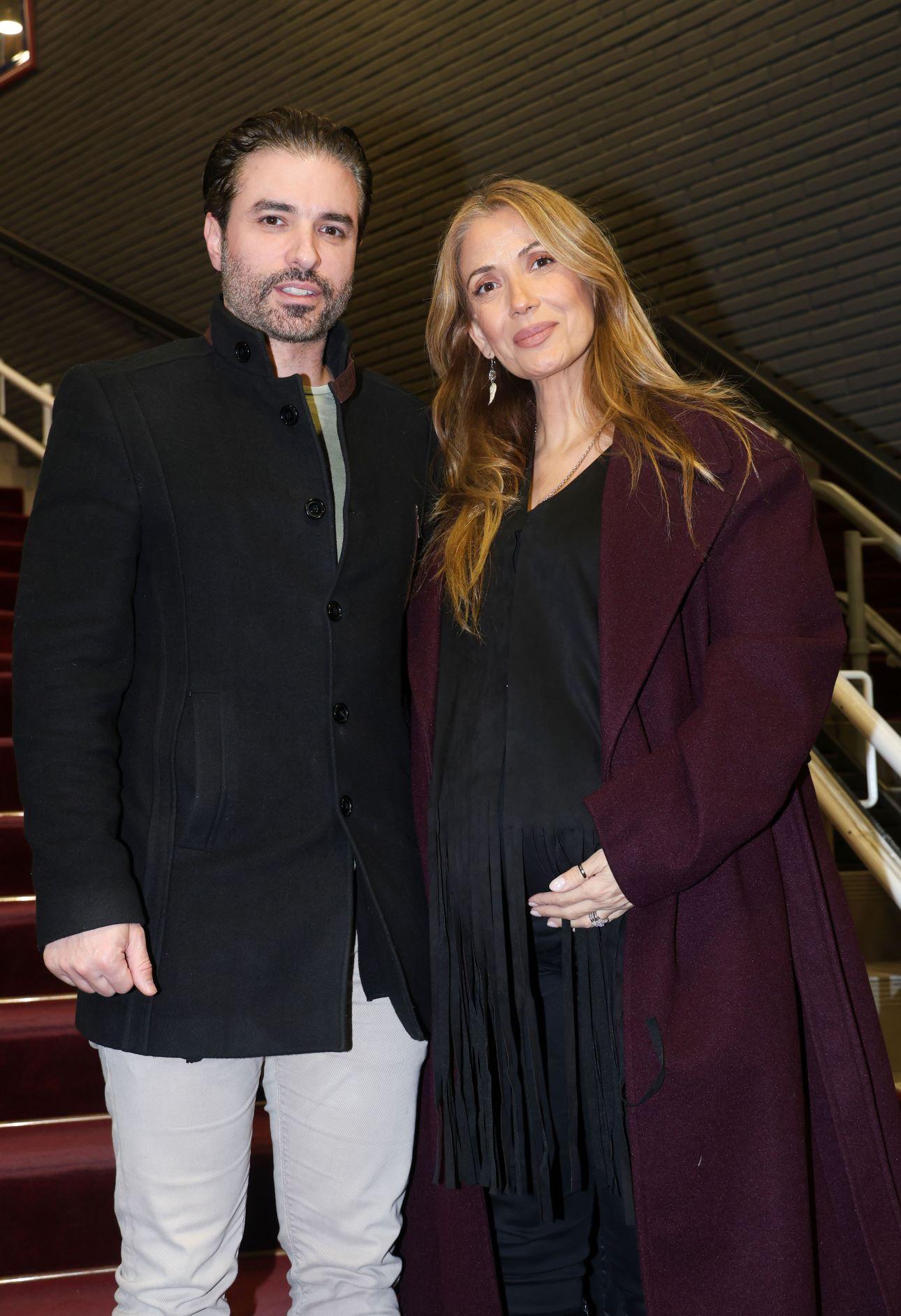 Η εγκυμονούσα Γιώτα Τσιμπρικίδου με τον σύζυγό της, Άγγελο Ανδριανό/ Φωτογραφία: NDP Photo Agency 