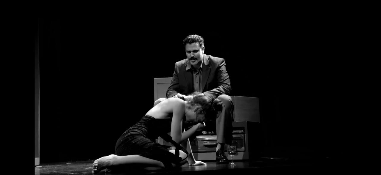 Δευτέρα και Τρίτη θεατρικές παραστάσεις