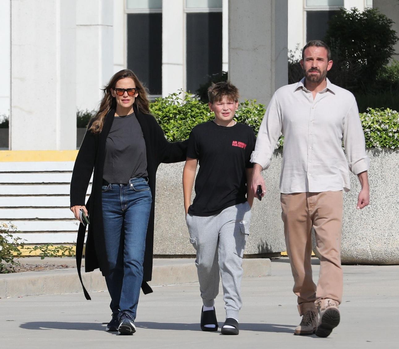 Τ΄ζενοερ Γκάρνερ, Μπεν Άφλεκ και Σάμιουελ - Φωτογραφία: X17online.com / Profimedia