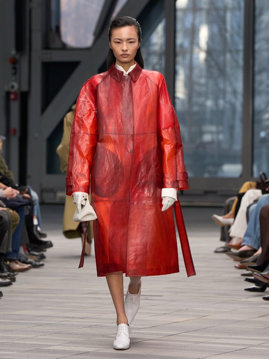 Calvin Klein Collection Fall 2026 by Veronica Leoni