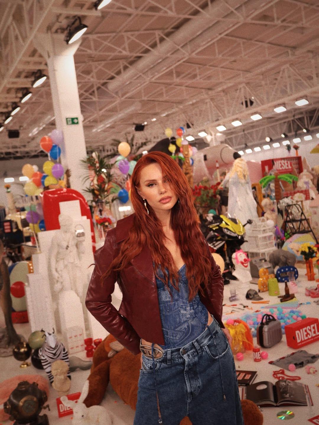 Έβελυν Καζαντζόγλου/ @evelynkazantzoglou