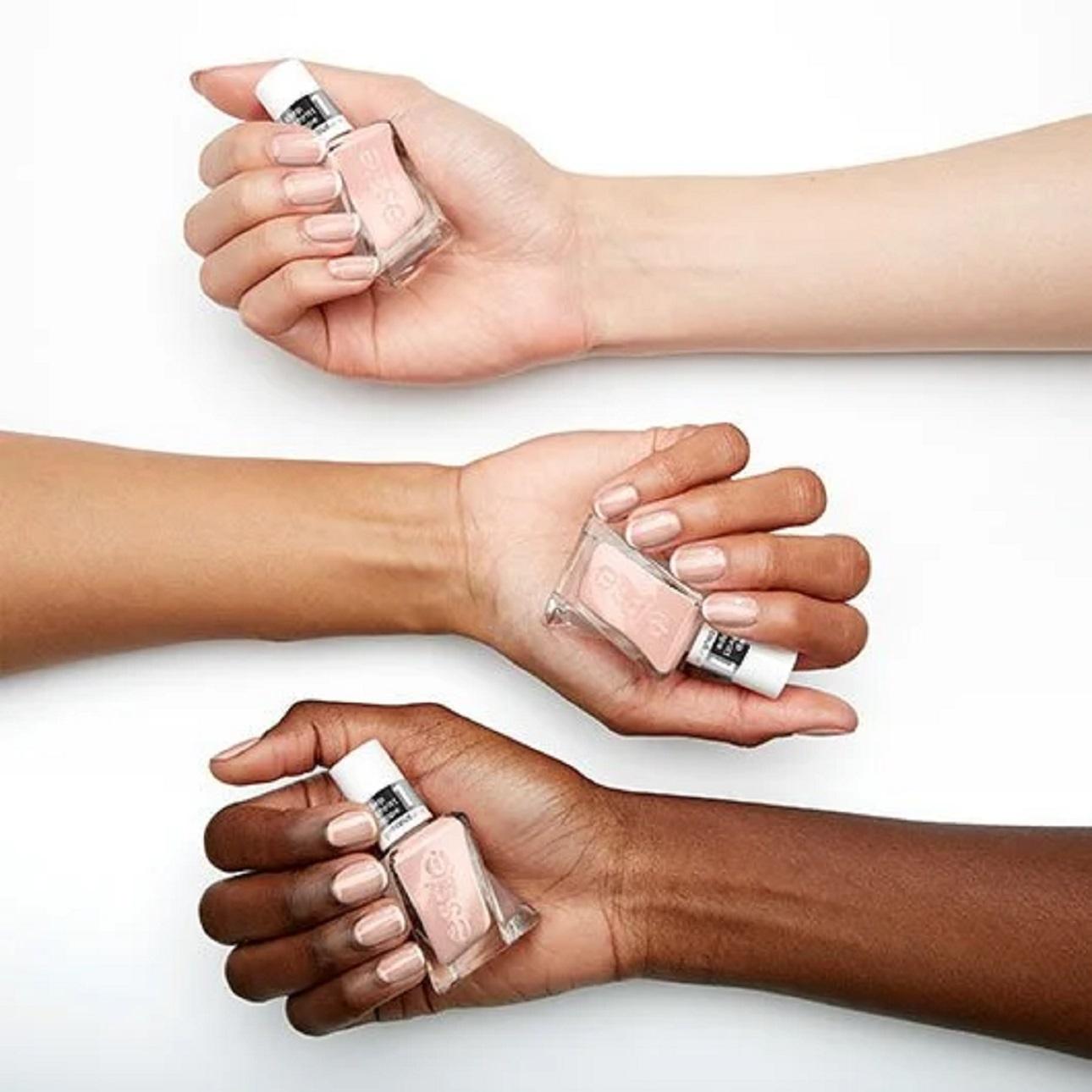 Φωτογραφία: ESSIE