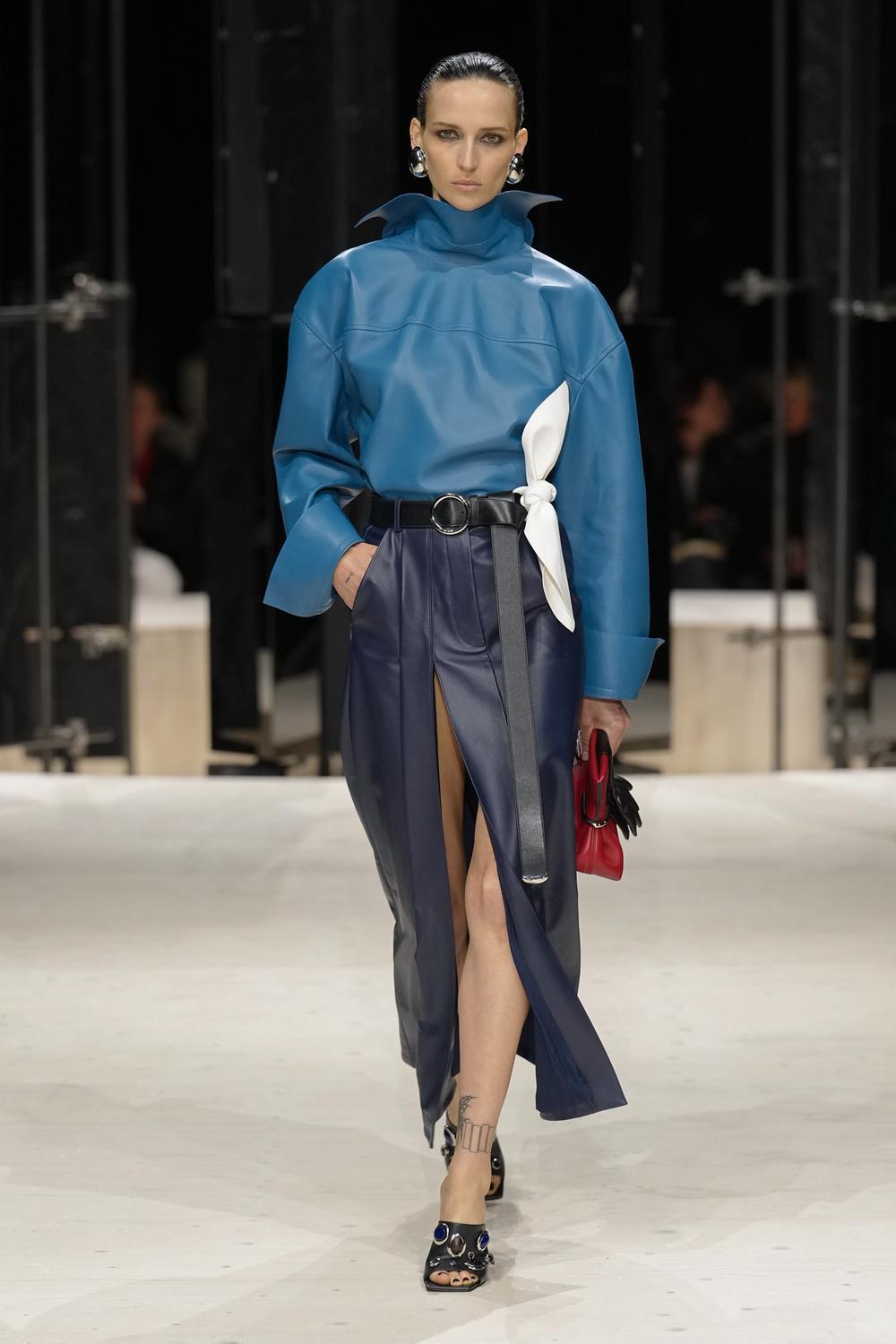 credit: fhcm.paris / Givenchy / Paris Fashion Week 2026