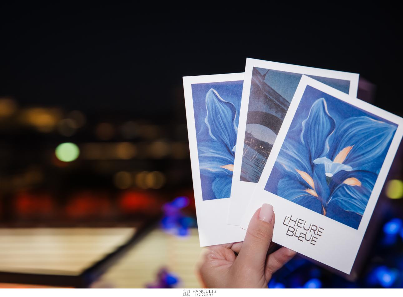   Cartes-postales εμπνευσμένα από την μαγεία της «Μπλε ώρας»  