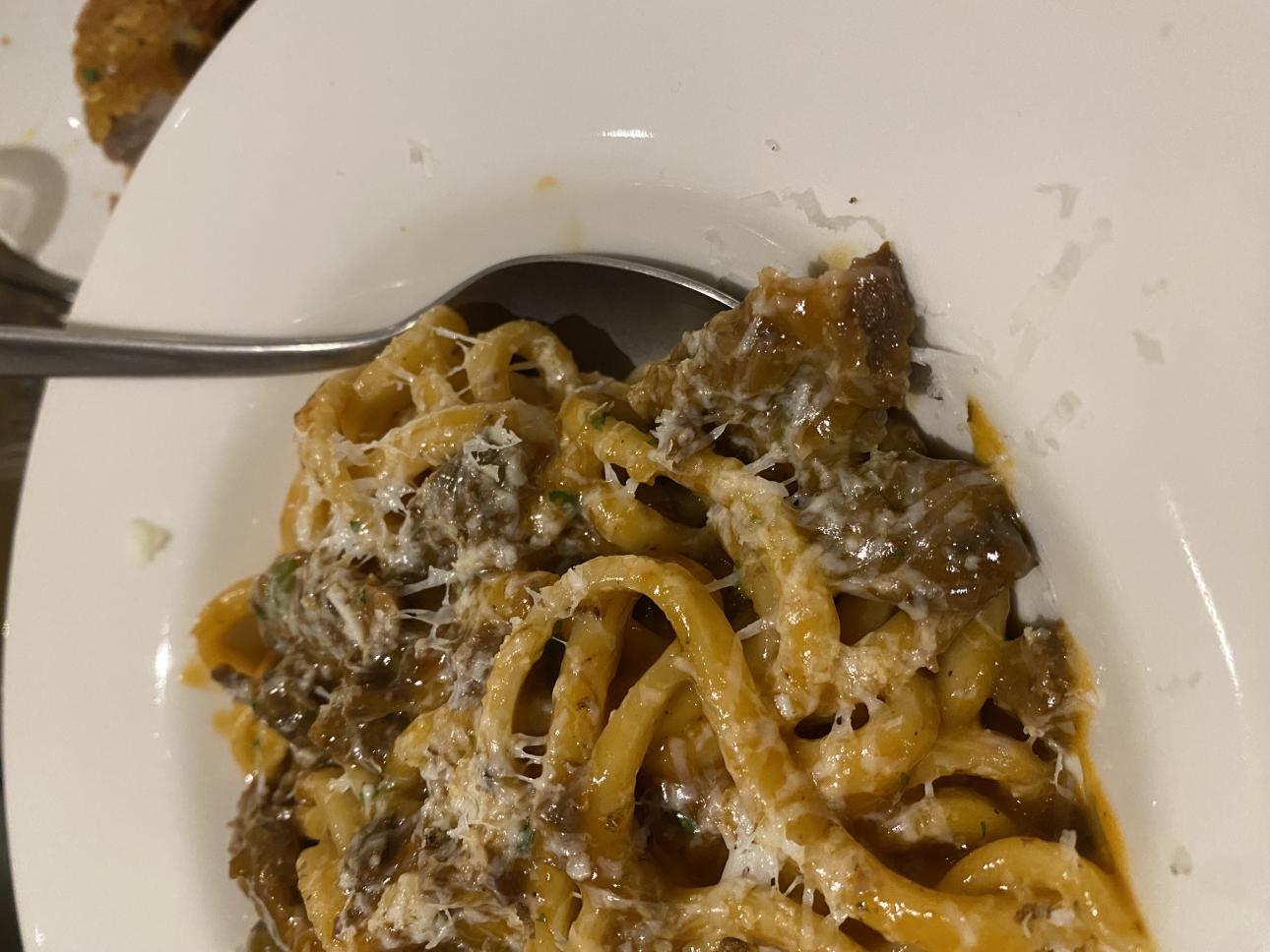  Η βραδινή πλευρά του More Φίλings.