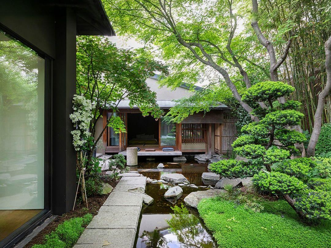 Kenzo House/ Φωτογραφία: Instagram/ @dc_hillier