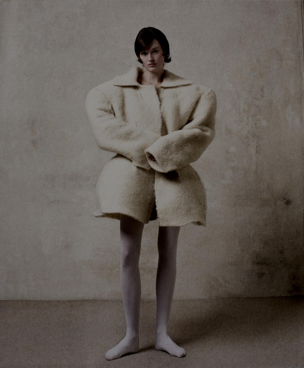  Photographer Thanos Poulimenos &amp; Styling Stephanie Fragakis 