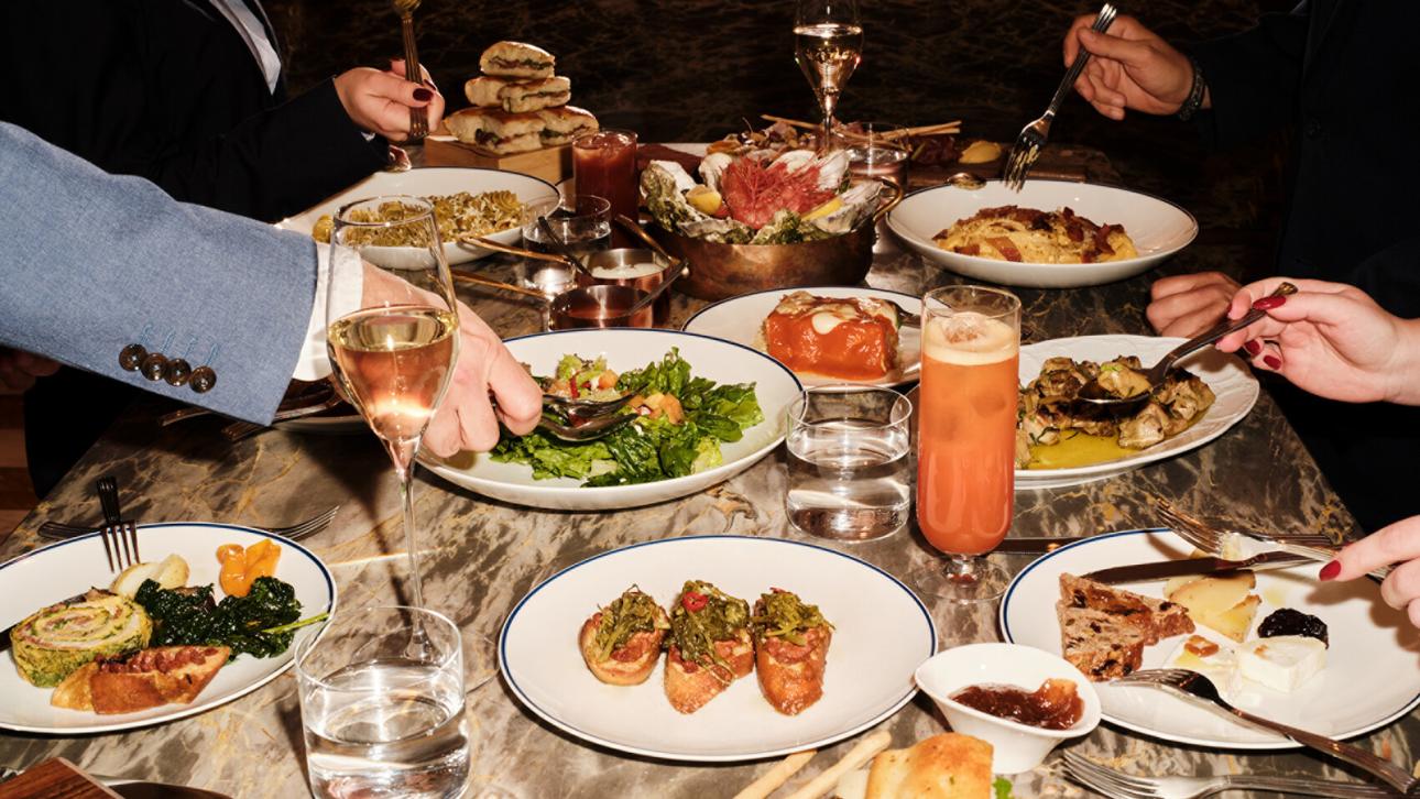 Ιταλικό εστιατόριο Mercato στο Four Seasons Astir Palace Hotel Athens 