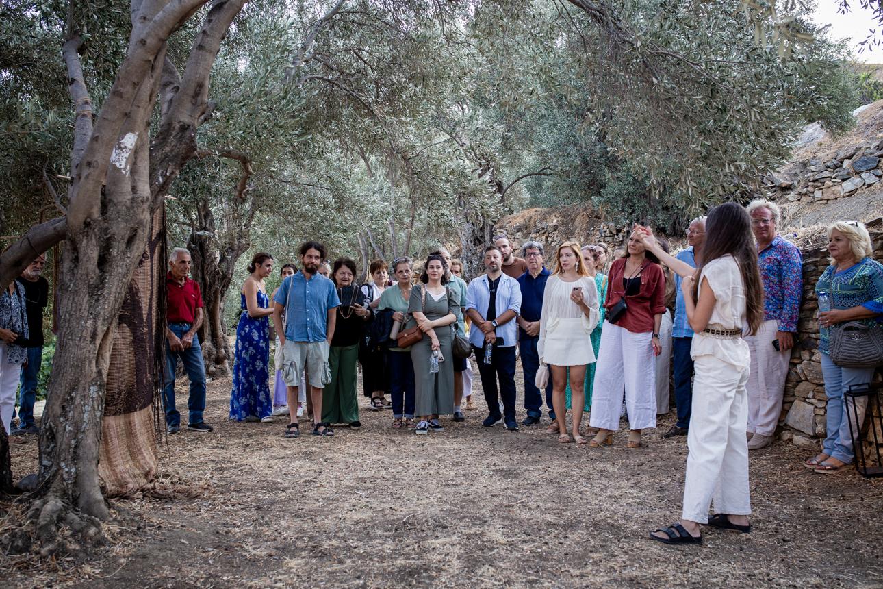 Ιστορικές τεχνικές που μεταγράφουν την παράδοση στο σήμερα.