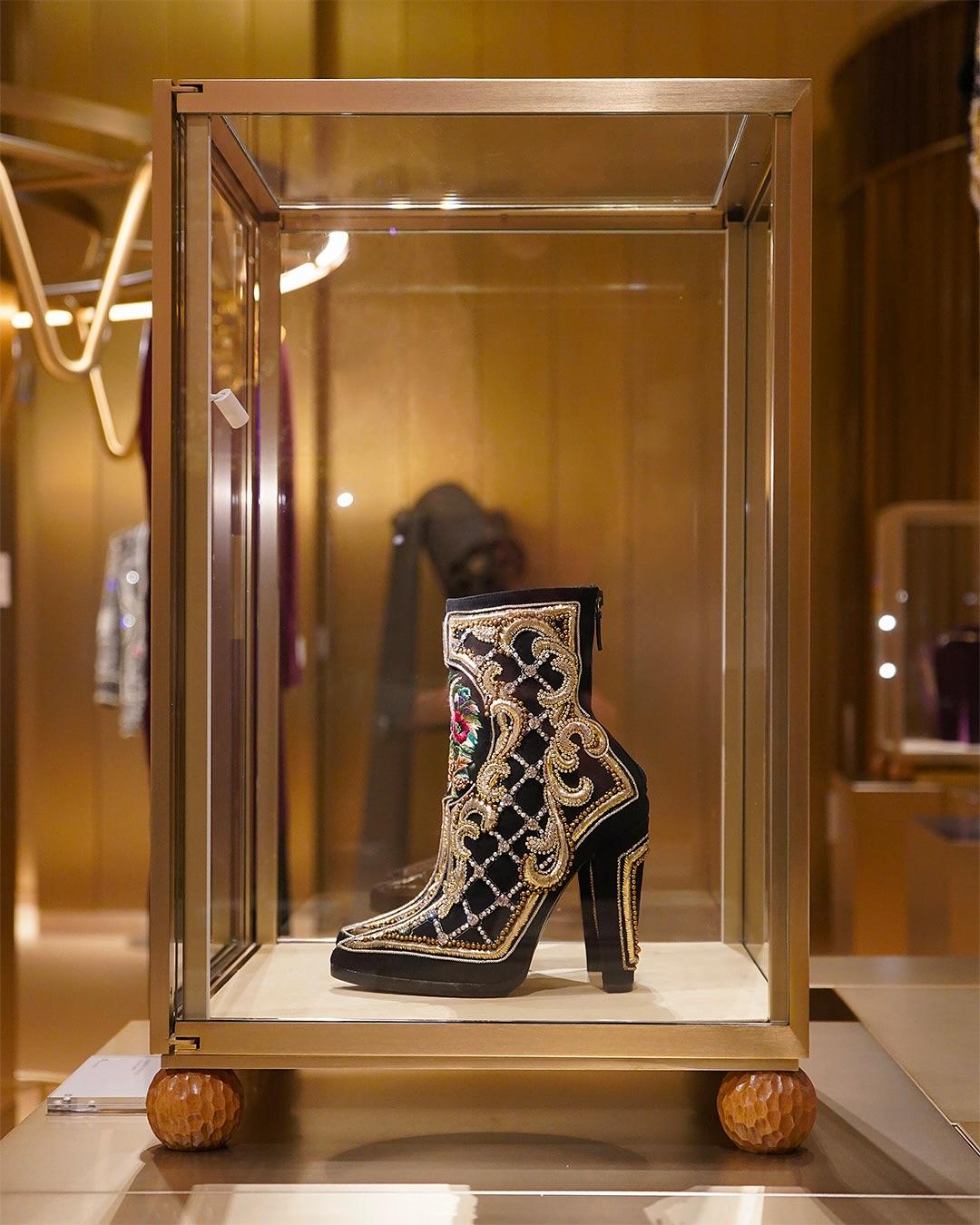 Φωτογραφία Instagram/Balmain