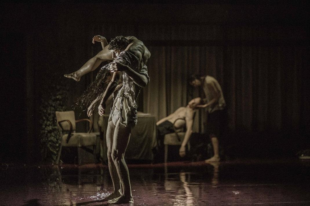 PEEPING TOM/ Φωτογραφία: Virginia Rota, Peeping Tom