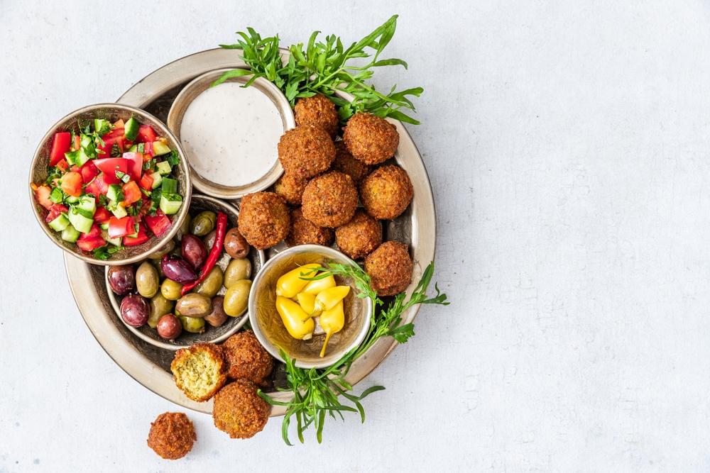 Ρεβιθοκεφτέδες στο air fryer /﻿ Φωτογραφία: Shutterstock