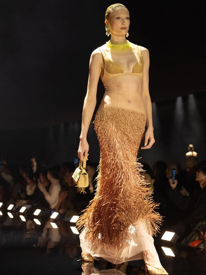 Schiaparelli FW '26-'27 @bella.feoli