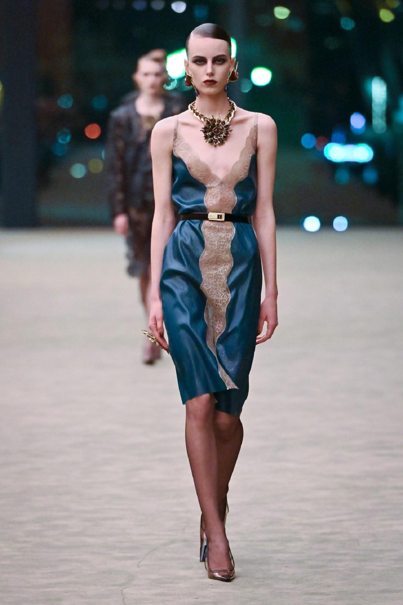 Saint Laurent - Paris Fashion Week/Φωτογραφία: Jonas Gustavsson / Sipa USA 