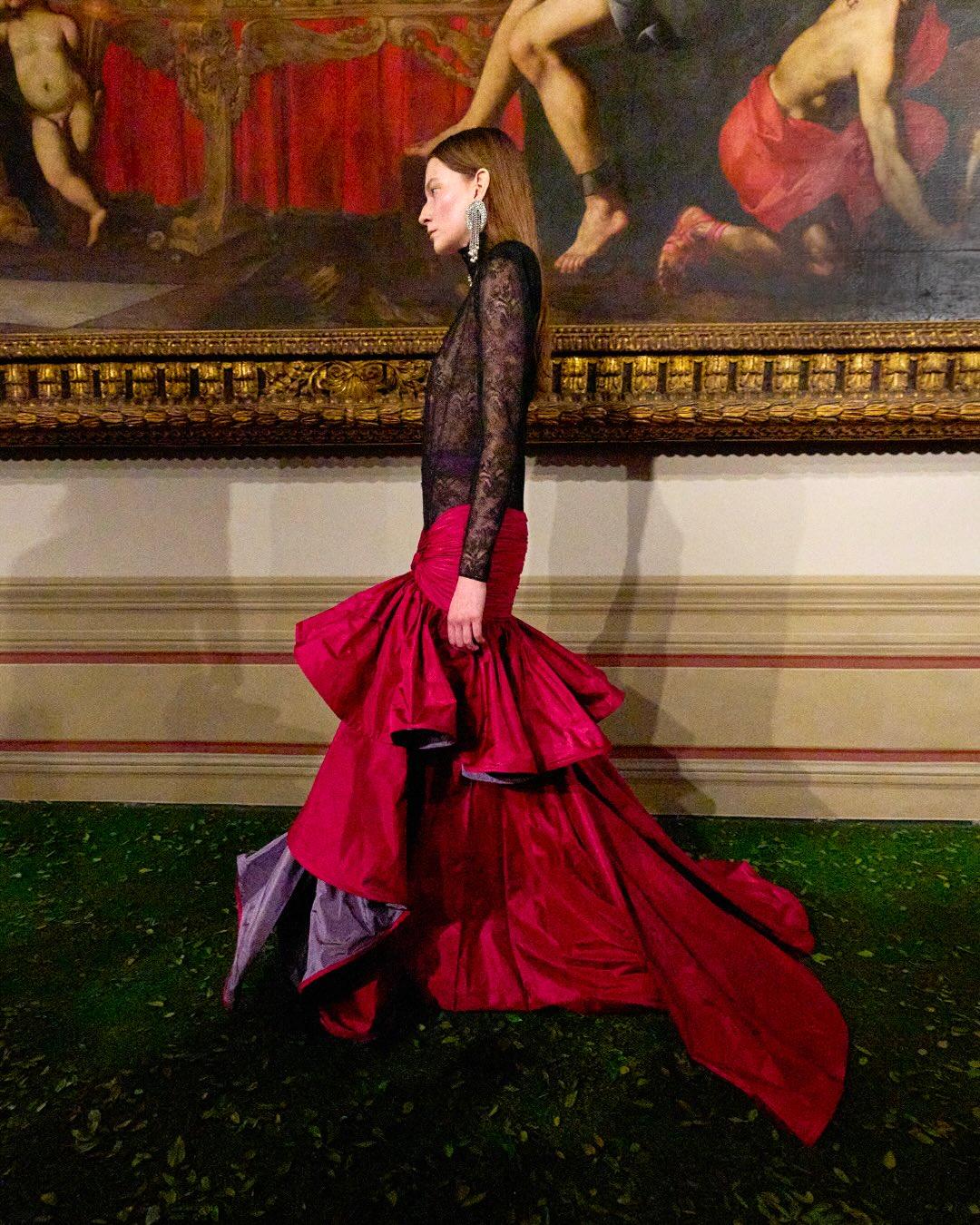 Συλλογή του Alessandro Michele στο Palazzo BarberiniΦωτογραφία/ Instagram: @maisonvalentino