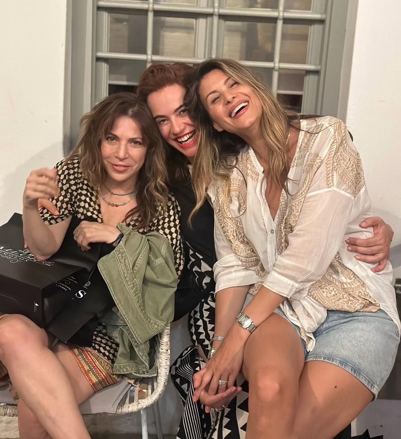 Η Δήμητρα Παπαδοπούλου με την Άννα Κανδαράκη/ @anna.kandaraki_therapynest