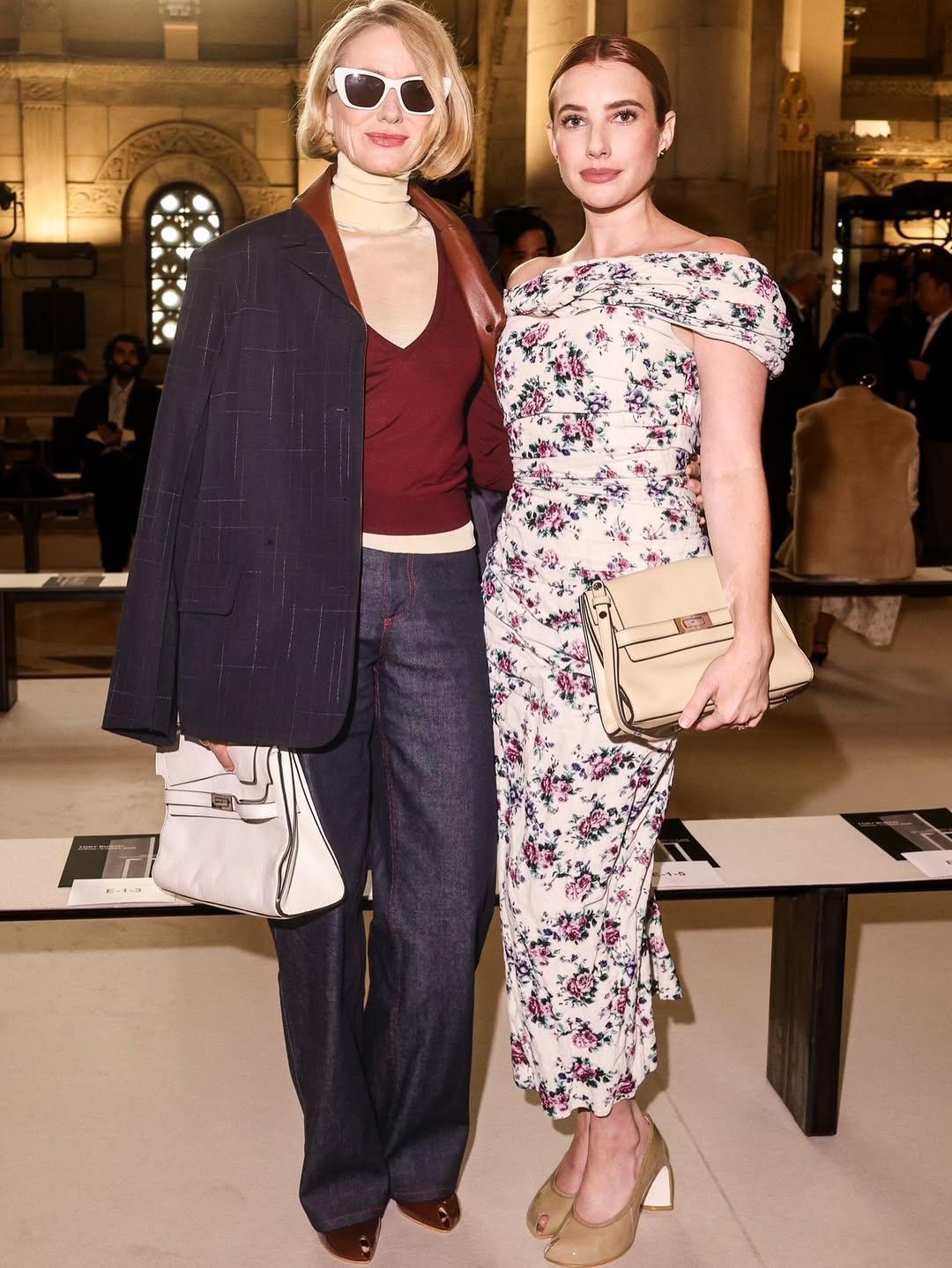 Ναόμι Γουότς, Έμμα Ρόμπερτς/ Φωτογραφία: Tory Burch