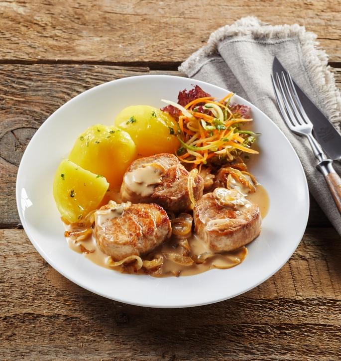 Χοιρινό με λευκό κρασί / Φωτογραφία: Shutterstock