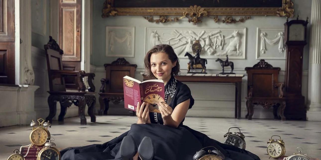 Το μυθιστόρημα «Τα Εφτά Ρολόγια της Αγκάθα Κρίστι»  ου προβάλλεται στο Netflix